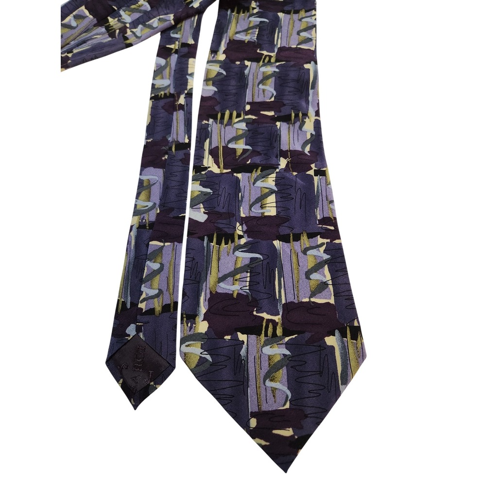 J Garcia Mens Silk Tie Paris in the Rain Collection Fifteen Purple Art 4 x 60‎